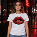 T-shirt blanc unisexe avec le visuel Ornamental Love – Winshirt